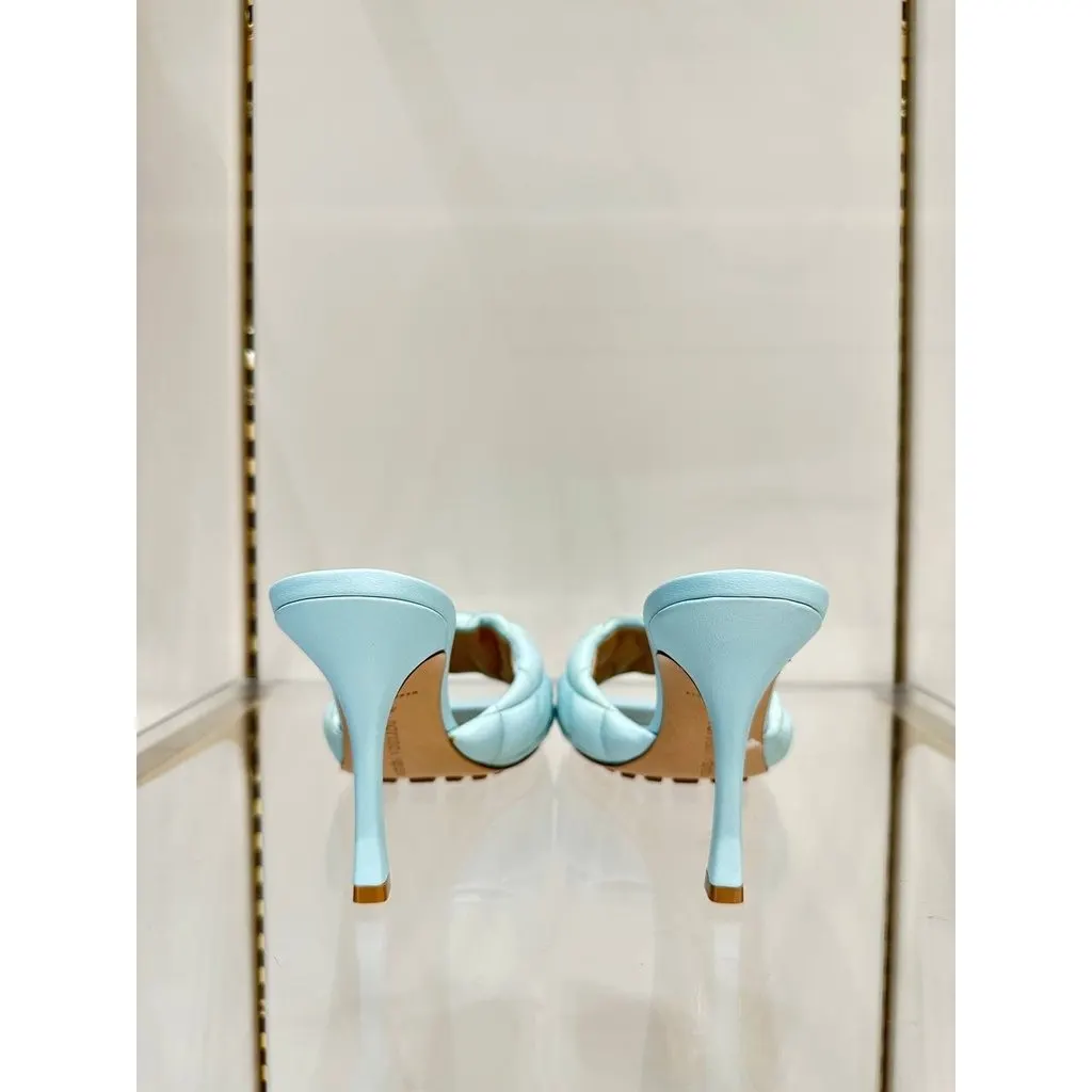 Bottega Veneta Light Blue Quilted Leather Lido Slide Sandals Sz.40 pre-owned Blue Leather Good - Inside View