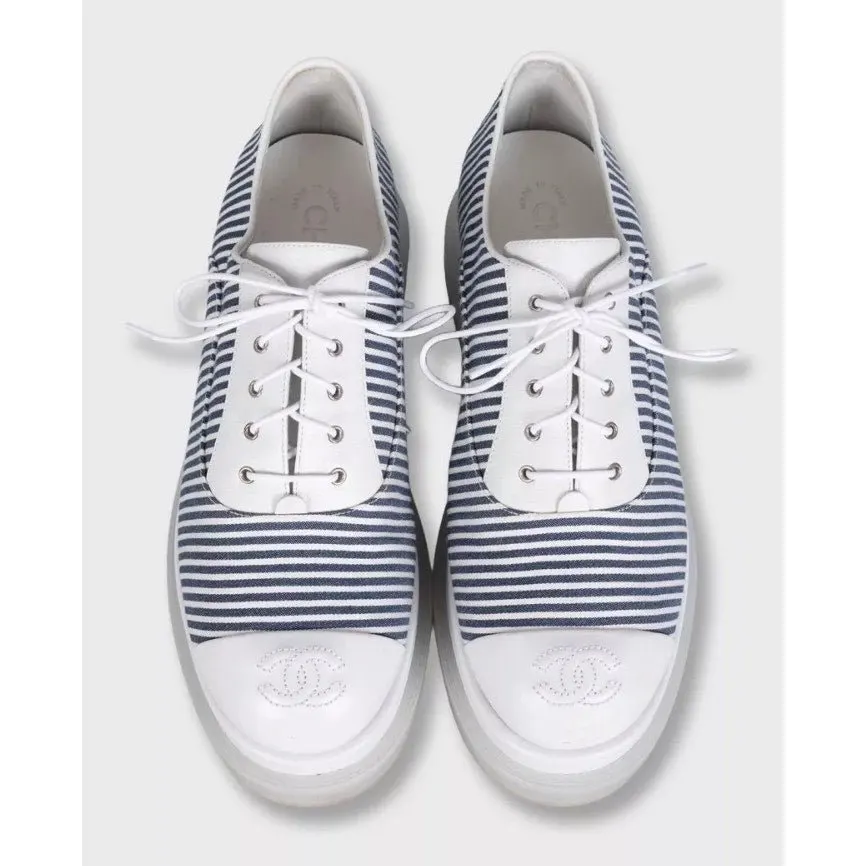 Chanel White Striped Leather & Textile Sneakers - Size 38 Pre-owned White Leather Good - Back View