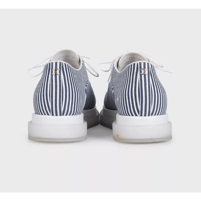 Chanel White Striped Leather & Textile Sneakers - Size 38 Pre-owned White Leather Good - Model View