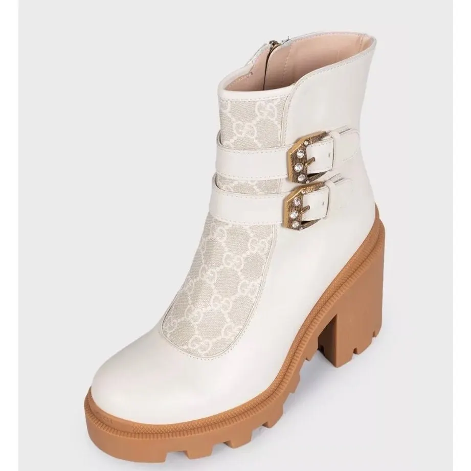 Gucci White Leather Ankle Boots with Buckle Detail Sz.38.5 pre-owned White Leather Good - Inside View