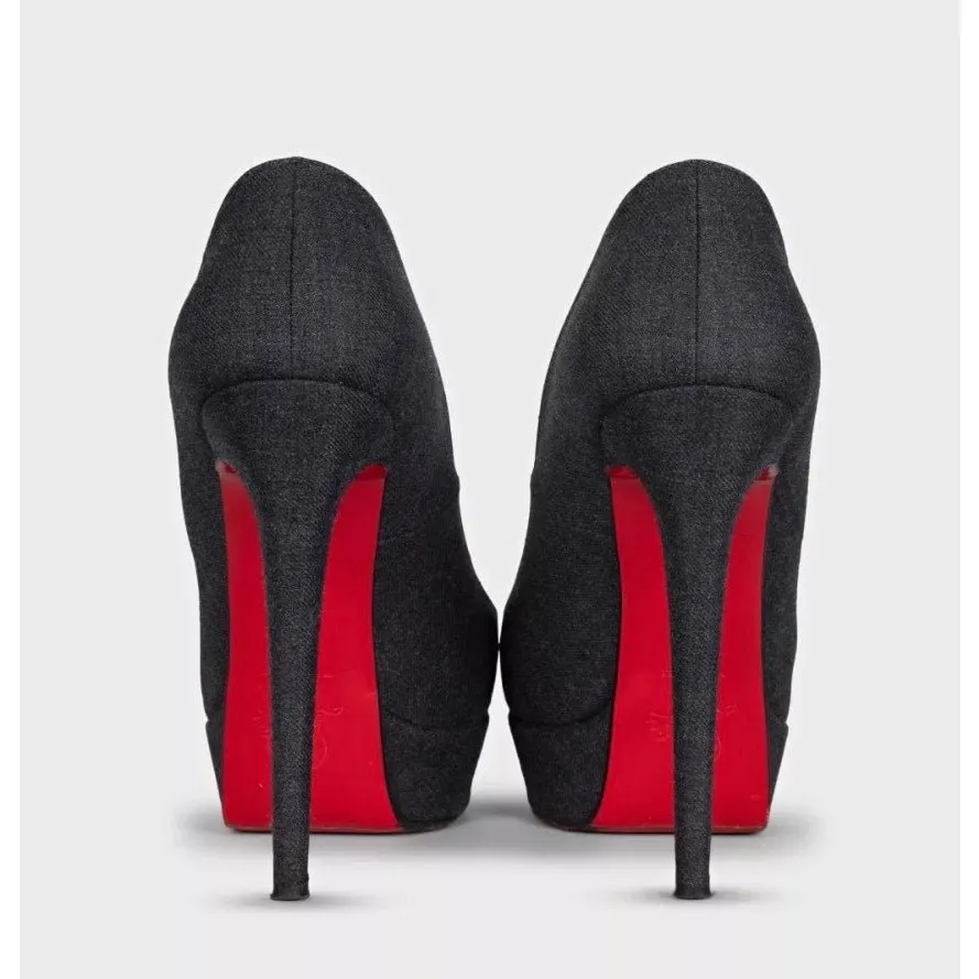 Christian Louboutin Black Textile Stiletto Pumps sz.39.5 Pre-owned Black Leather Good - Model View