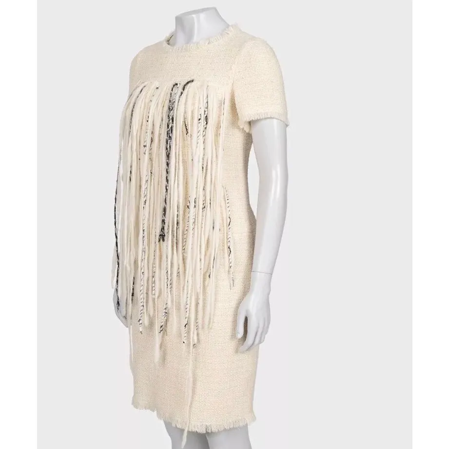 Chanel 2010 White Wool Dress Sz.38 Pre-owned White Wool Good - Back View