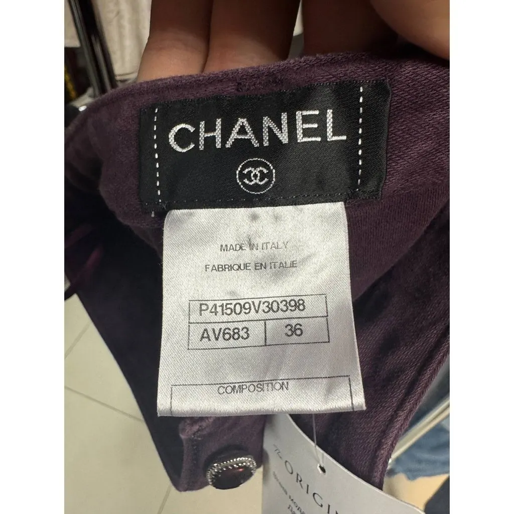 Chanel Purple Mid-Rise Skinny Jeans Sz.36 Pre-owned Purple Cotton Good - Box View