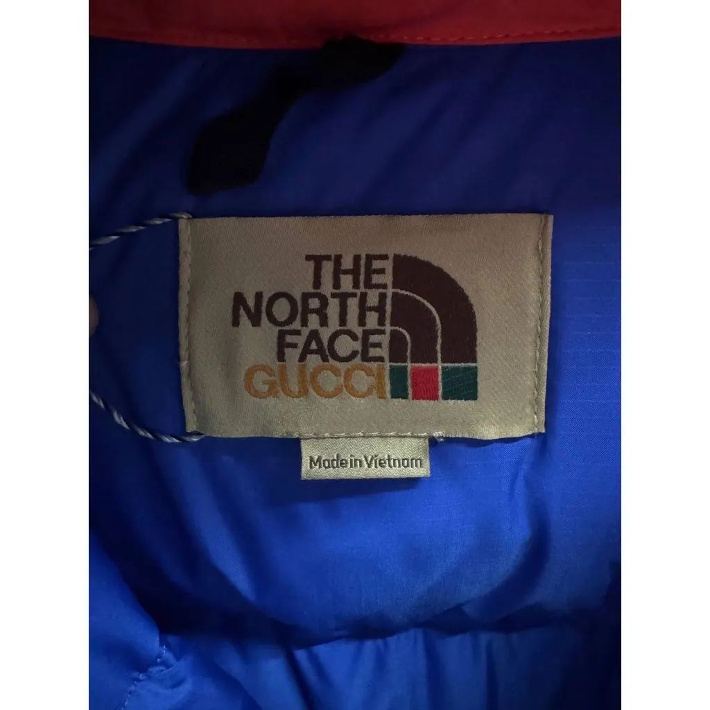 Gucci Gucci x The North Face Black Down Jacket - Size S Pre-owned Black Never worn - Box View