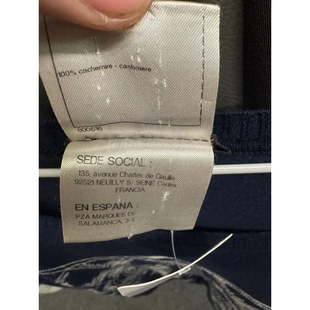 Chanel Vintage Blue Cashmere Jumper - Size M, EU38 Pre-owned Blue Wool Good - Box View