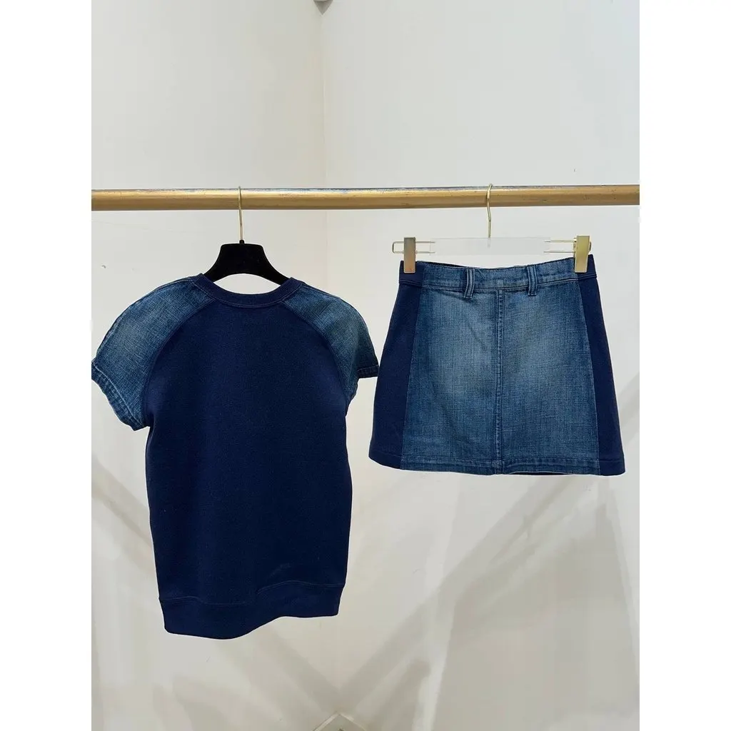 Louis Vuitton Louis Vuitton Wool & Silk T-Shirt with Denim Sleeves Set - XS Pre-owned Navy Wool Never worn - Model View