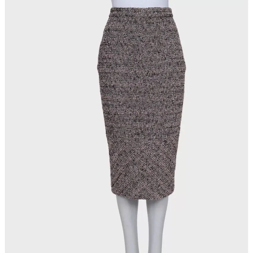 Chanel 2016 Pink Black & Silver Bouclé Wool Skirt Jacket Suit FR34 Pre-owned Black Wool Good - Model View