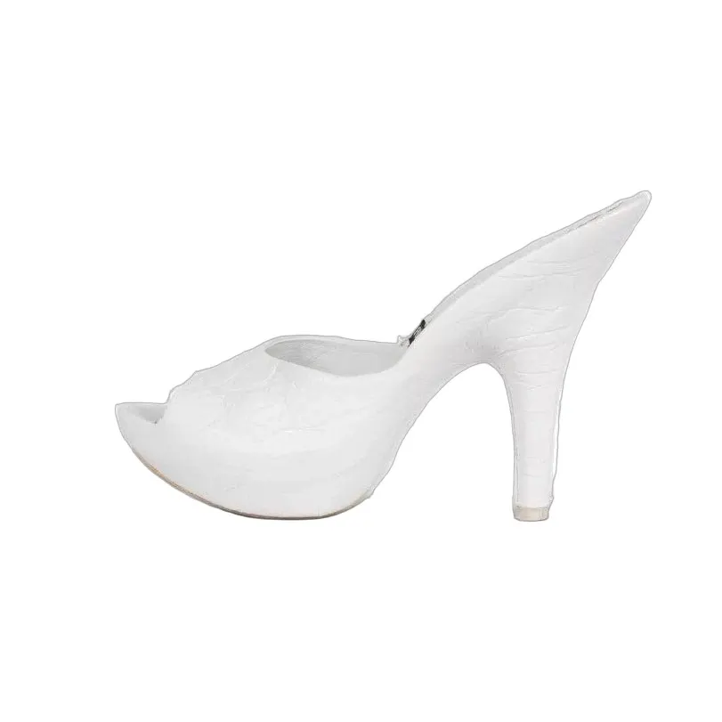 Gianfranco Ferré White Leather Platform Mules sz.37 Pre-owned White Leather Good - Front View