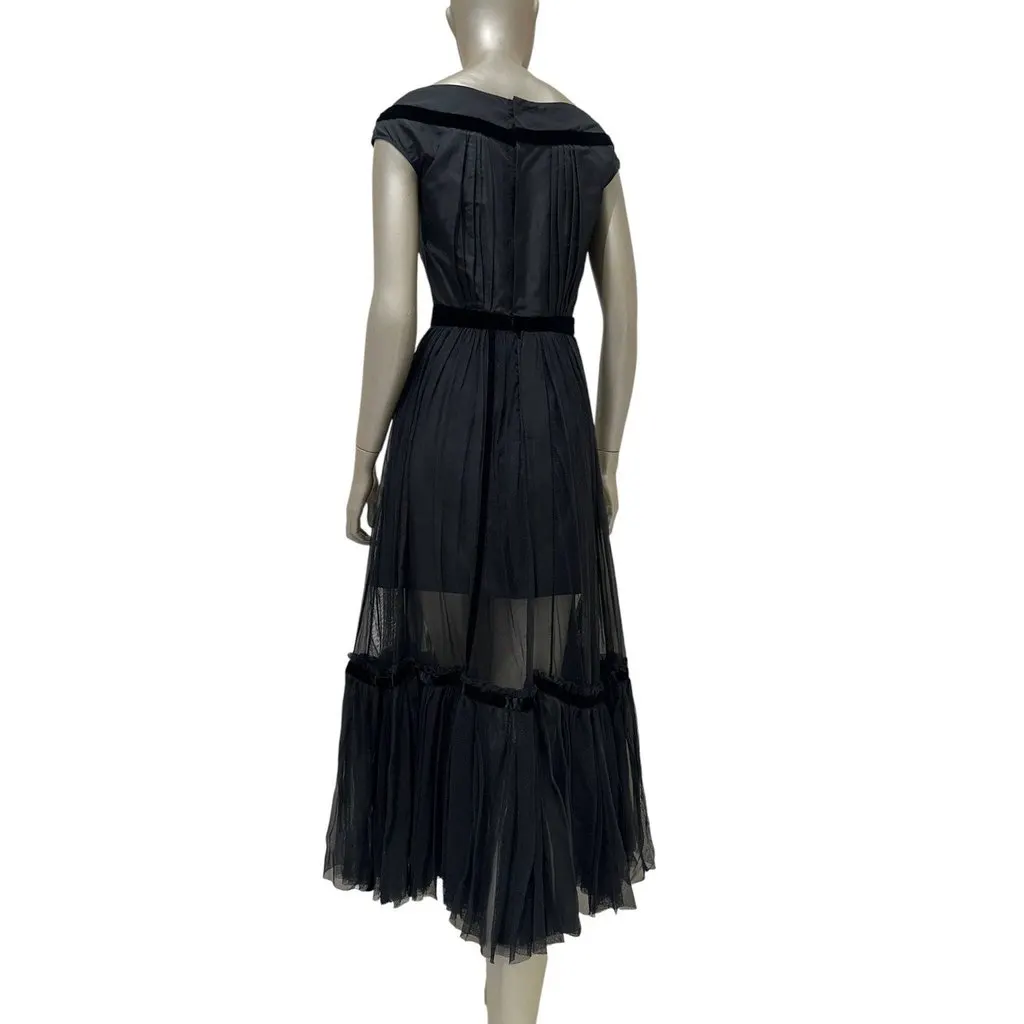 Louis Vuitton Black Silk Pleated Chain Embellished Dress Sz.36 Pre-owned Black Silk Good - Back View