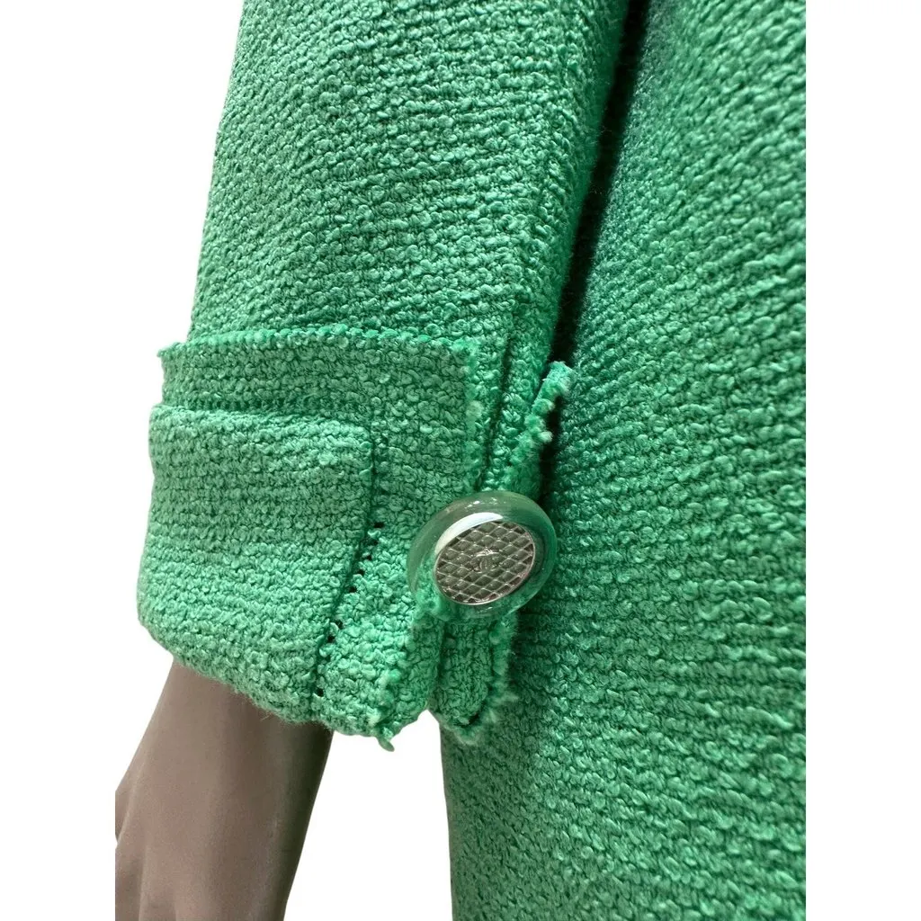 Chanel Cruise 2020 Look 16 Green Bouclé Jacket Size FR 40 Pre-owned Green Tweed Good - Box View