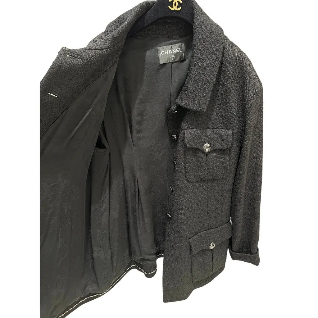 Chanel Black Bouclé Jacket & Dress Set - FR 48 Pre-owned Black Tweed Good - Inside View