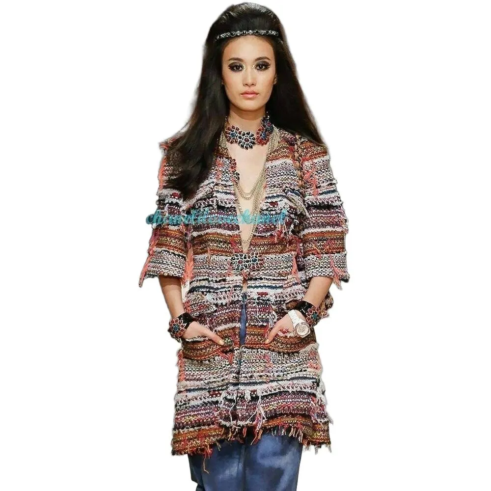 Chanel Paris-Dubai 2015 Fantasy Pink Tweed Short Jacket Coat Sz.38 Pre-owned Pink Tweed Good - Front View