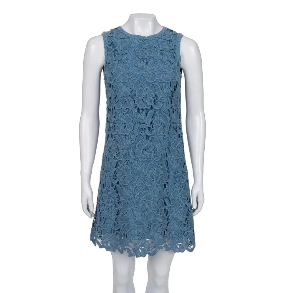 Dolce & Gabbana Light Blue Lace Straight Dress IT40/S Pre-owned Blue Lace Never worn - Front View