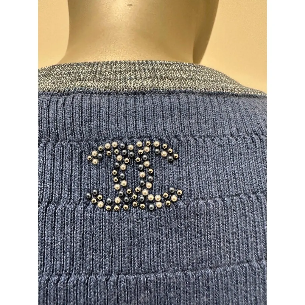 Chanel Tank Top - Versatile FR 38 Pre-owned MultiColor Good - Box View
