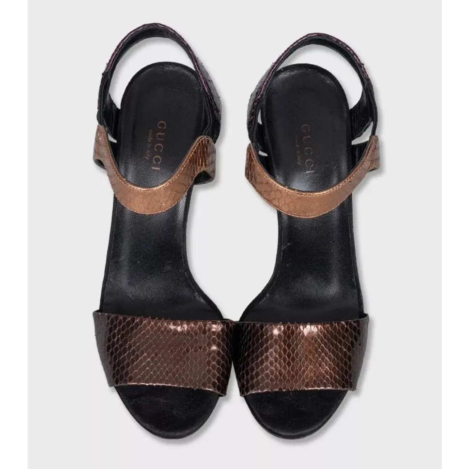 Gucci Textured Leather Sandals Sz.38 Pre-owned Red Leather Good - Back View