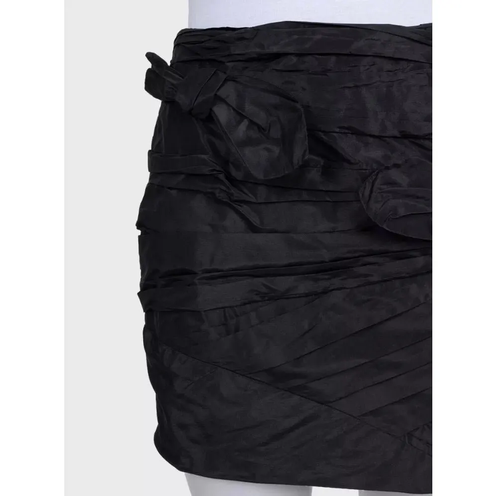 valentino Black Silk Bow Mini Skirt - Elegant US 6 Pre-owned Black Silk Good - Model View