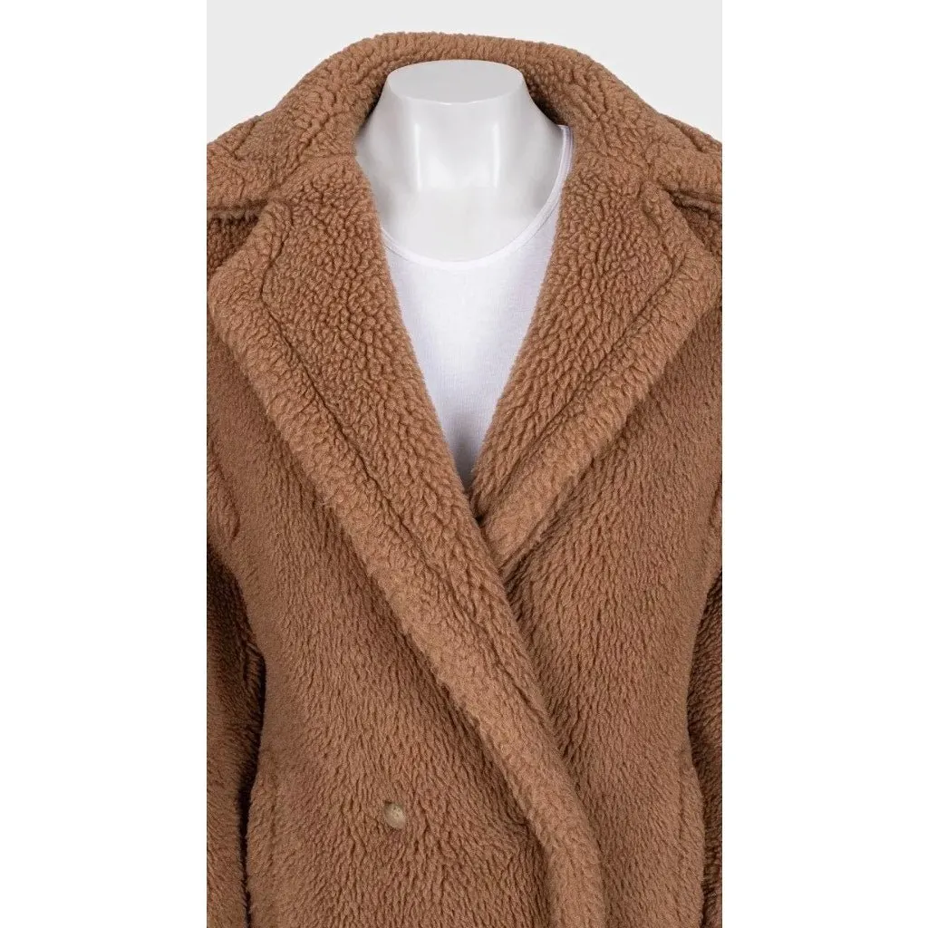 Max Mara Brown Teddy Coat - Luxurious & Warm Size L Pre-owned Brown Good - Model View