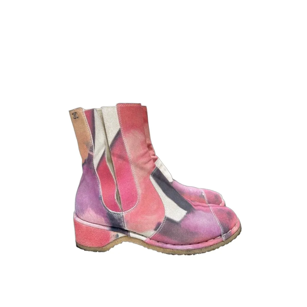 Chanel Multicolor Suede Ankle Boots, Size 38 Pre-owned Beige Suede Good - Front View
