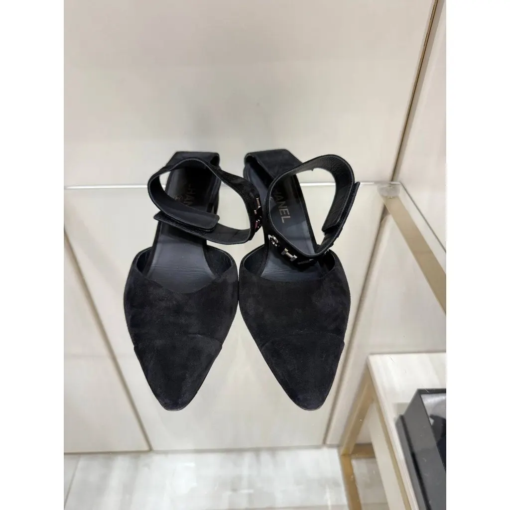 Chanel Black Suede CC Ankle-Strap Pumps Size 41C Pre-owned Black Suede Good - Model View