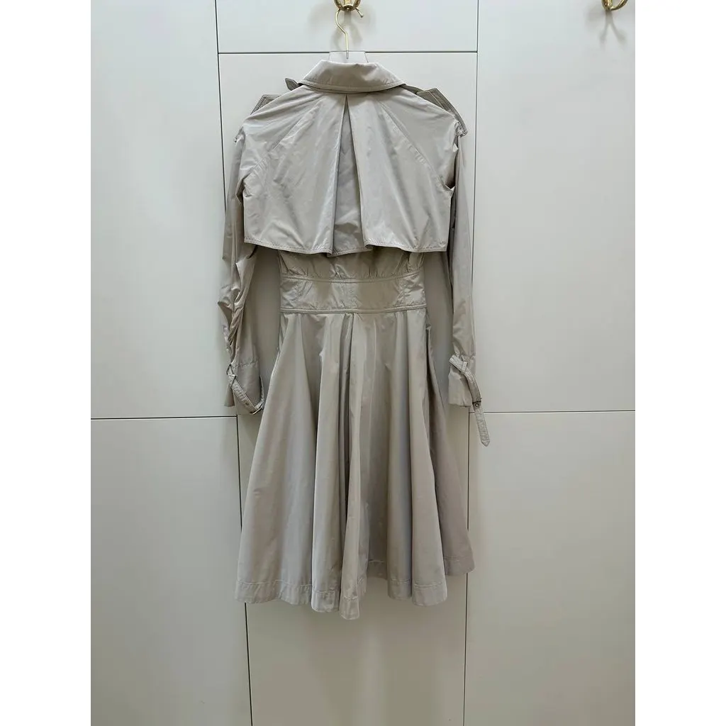 Dolce & Gabbana Ivory White Trench Coat Sz.40 Pre-owned White Good - Model View