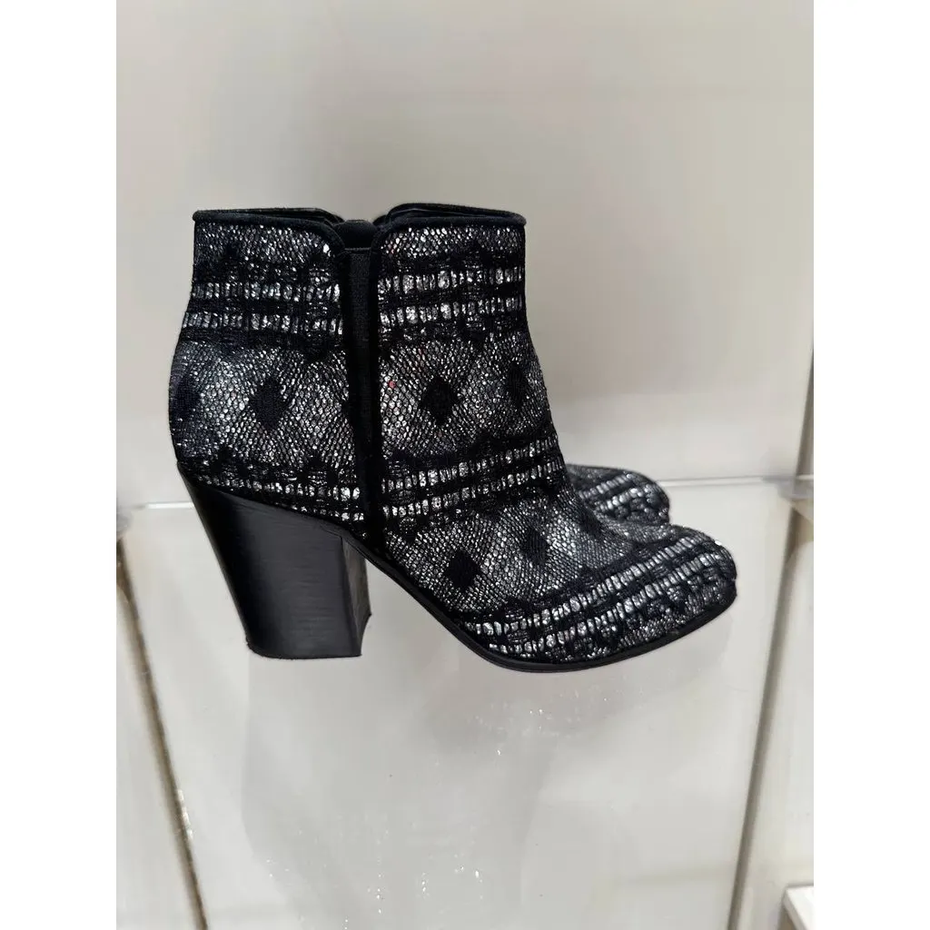 Giuseppe Zanotti Black Textured Ankle Boots Sz.36 Pre-owned Black Good - Back View
