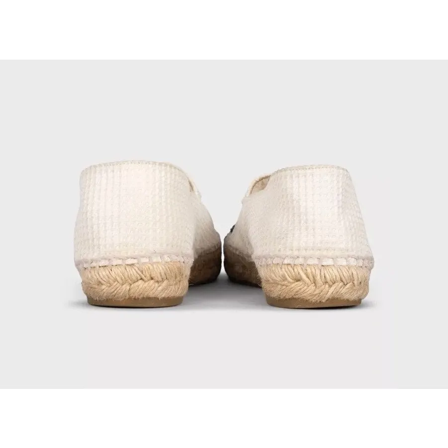 Chanel White Textile Espadrilles - Size 39 Pre-owned White Leather Good - Model View