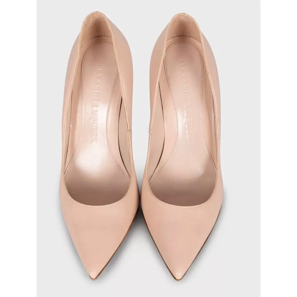 Alexander McQueen Beige Pointed Toe Stiletto Pumps EU 37 Pre-owned Beige Leather Good - Back View