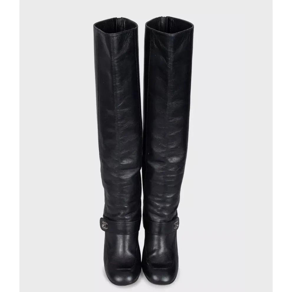 Chanel Black Leather Silver CC Logo Knee High Boots 38.5 Pre-owned Black Leather Good - Back View