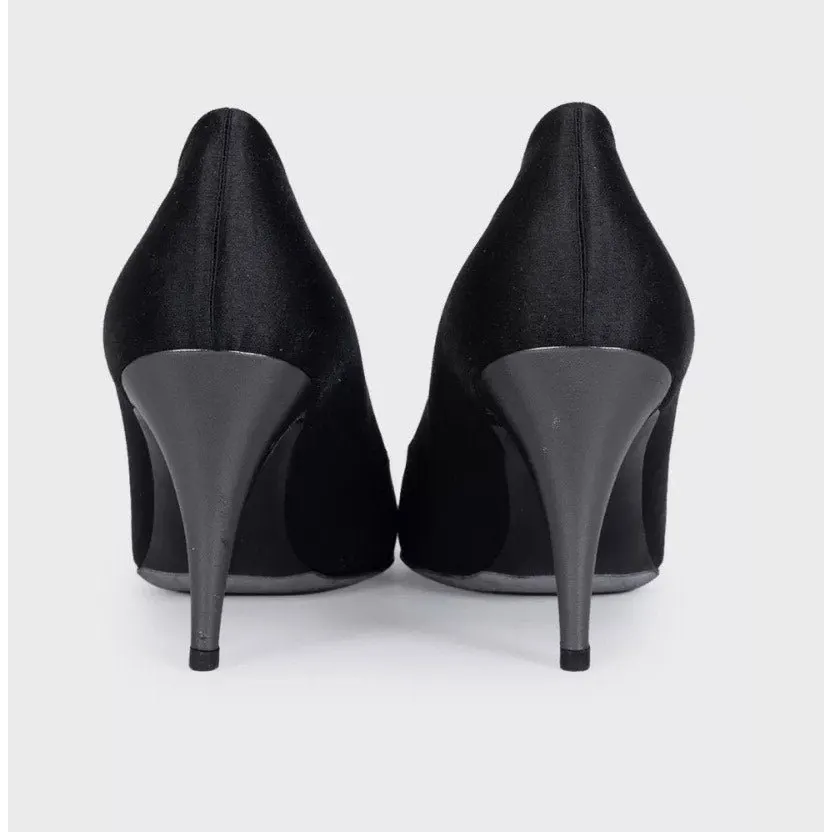 Chanel Black Crystal Embellished Cap Toe Heels Pumps 39 Pre-owned Black Leather Good - Model View