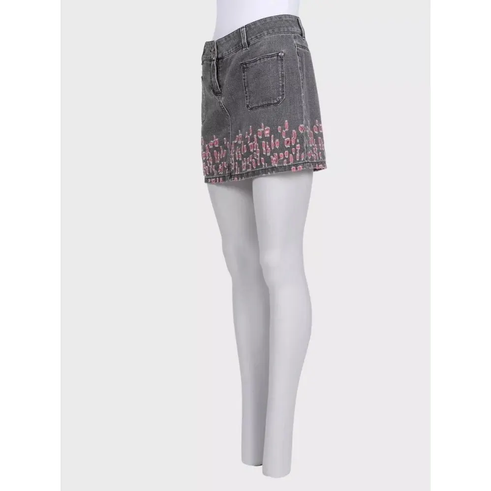 Chanel Gray Distressed Denim Mini Skirt, FR 38 Pre-owned Grey Denim Good - Back View