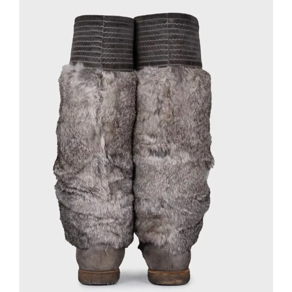 Dior Gray Suede & Fur Boots - EU 37.5 Pre-owned Grey Suede Good - Model View