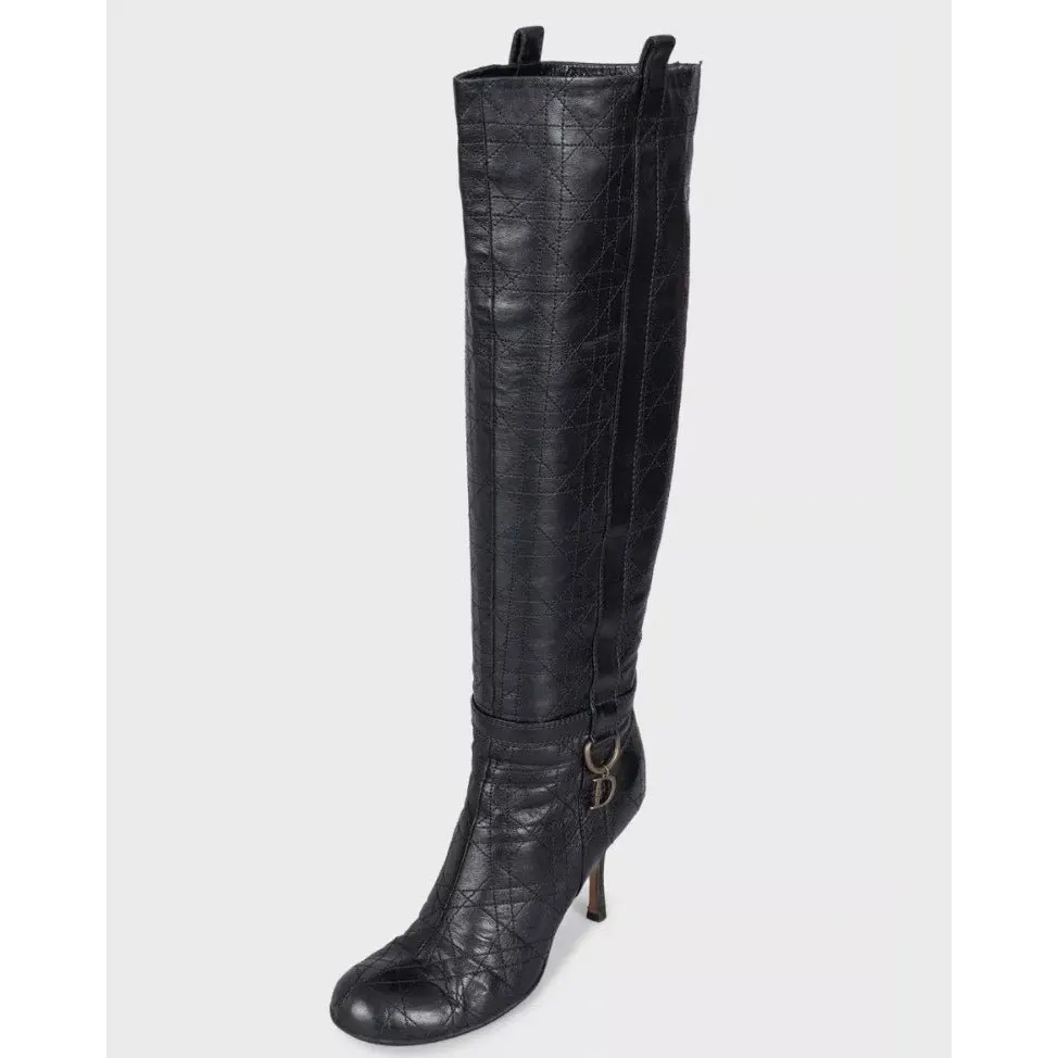 Dior Black Leather Boots with Logo Charms - EU 40 Pre-owned Black Leather Good - Inside View