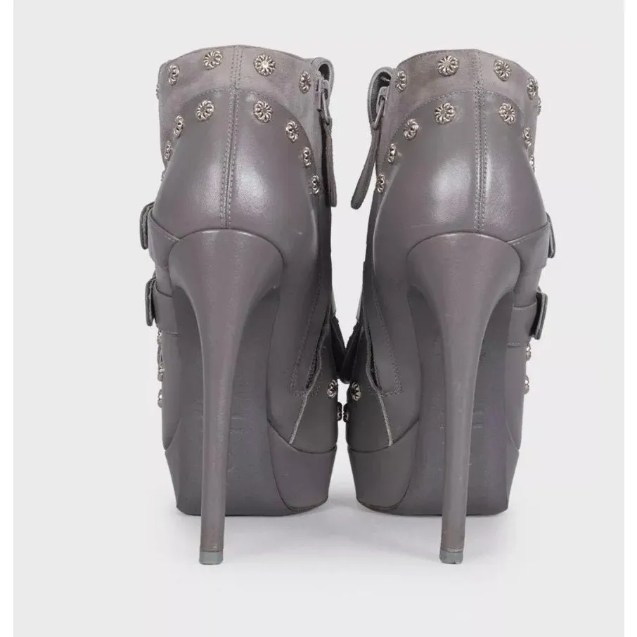 Alexander McQueen Gray Leather Suede Ankle Boots EU 37 Pre-owned Grey Leather Good - Model View