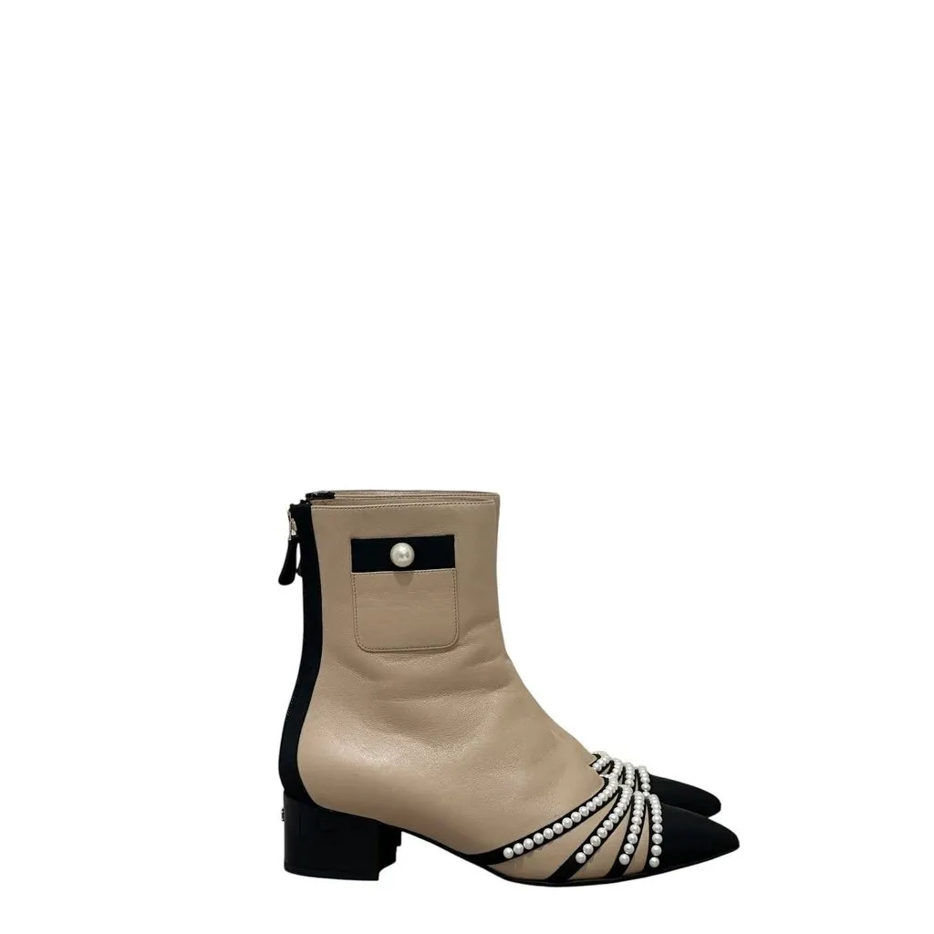 Chanel CC Cap Toe Pearl Embellished Ankle Boots Sz.38.5 Pre-owned Black Leather Good - Back View