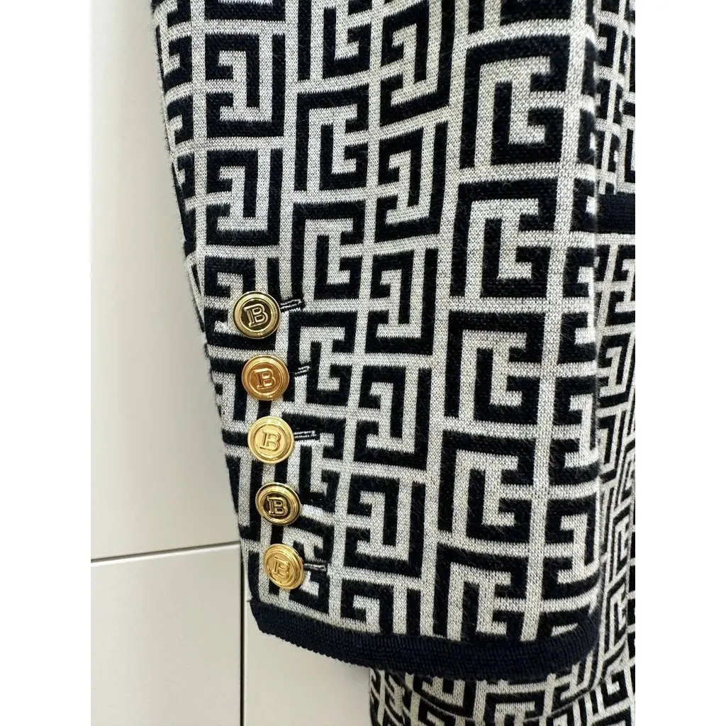 Balmain PB Labyrinth Monogram Blazer Sz.36 Pre-owned Black Canvas Good - Back View