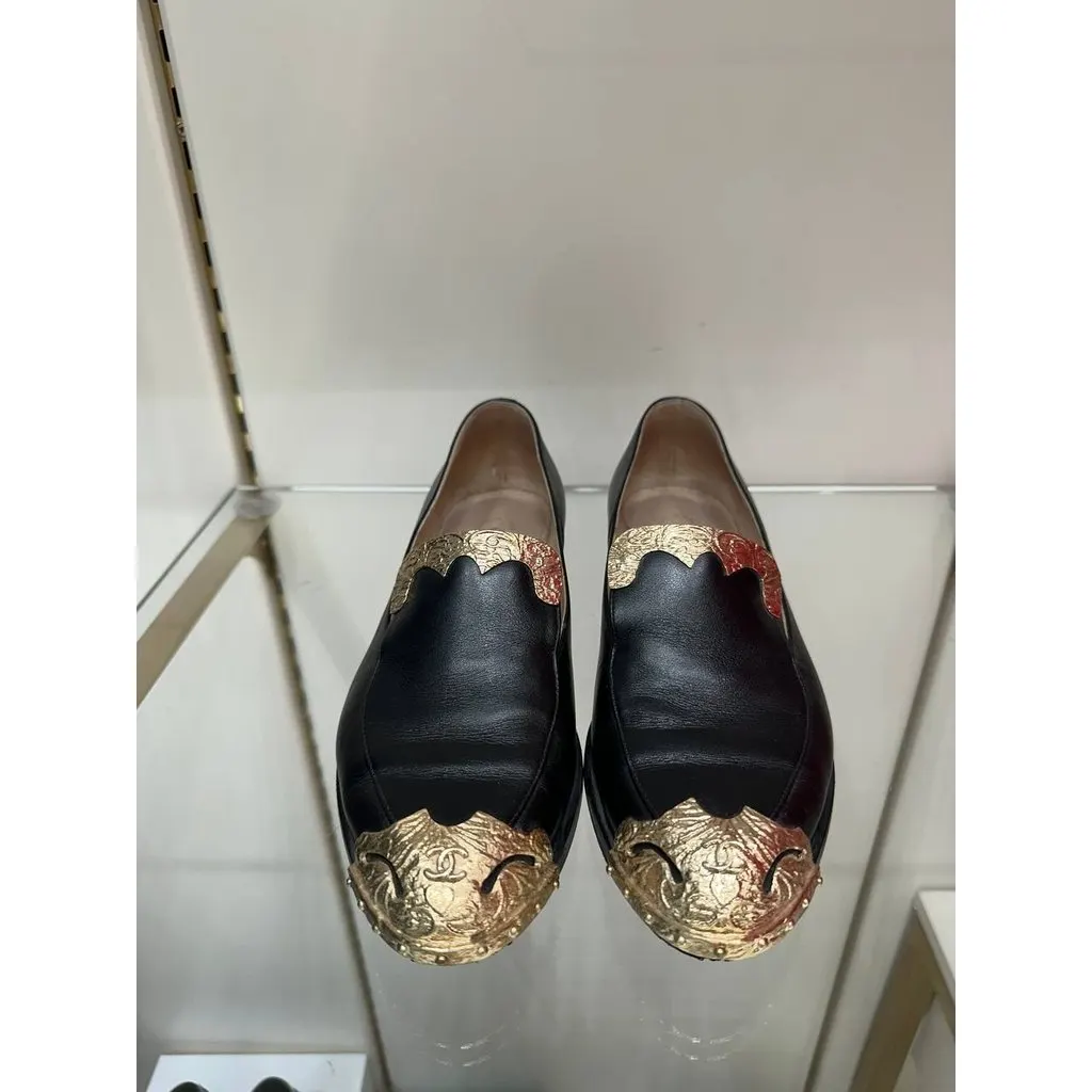 Chanel Paris Dallas Black Leather Gold Medallion Loafers Sz.37 Pre-owned Black Leather Good - Back View