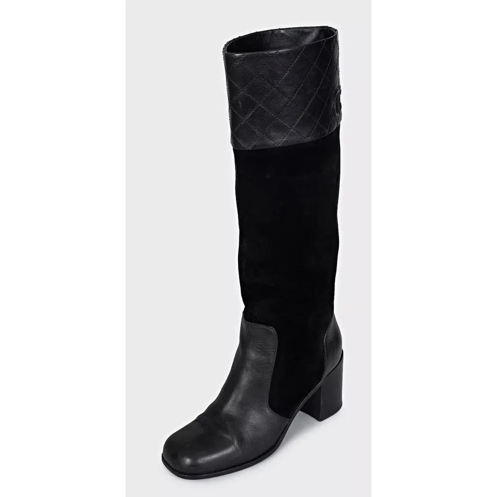 Chanel Black Suede & Leather Block Heel Boots EU 37 Pre-owned Black Suede Good - Inside View