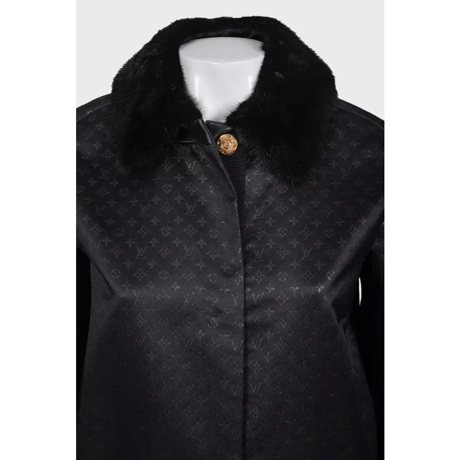 Louis Vuitton Black Silk Coat FR 36 / S Pre-owned Black Silk Good - Box View
