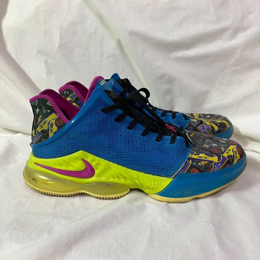 Nike Nike LeBron 19 Low  LeBronival Size48.5 MultiColor Very good - Box View