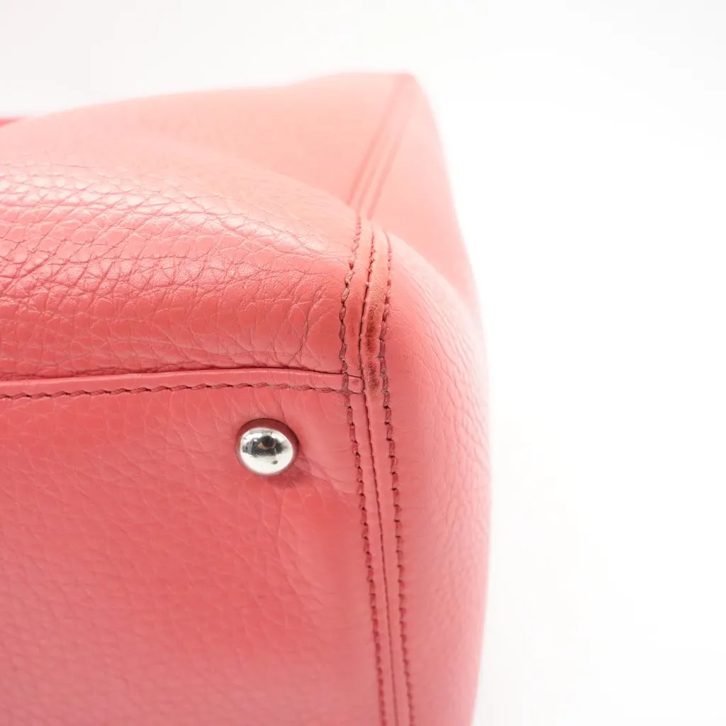 Chanel Executive Cerf Tote Pink Pink Leather Good - Box View