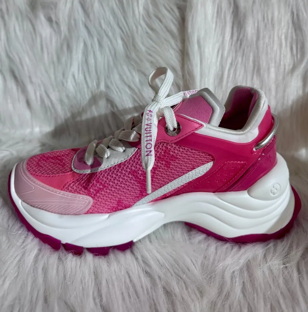 Louis Vuitton Run 55 Pink Monogram Sneakers  size 34.5 Pink Good - Inside View