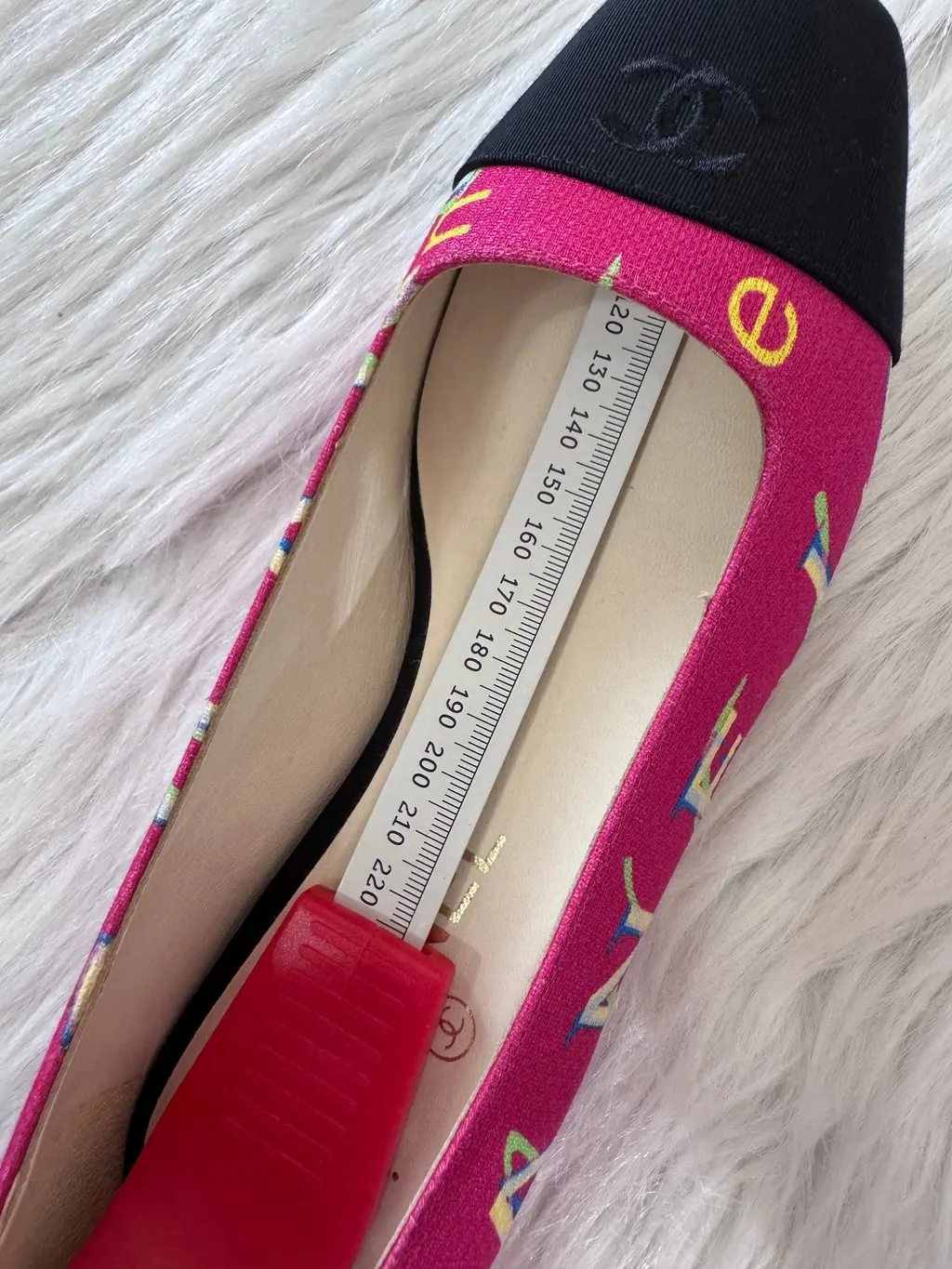 Chanel Classic Printed Canvas Ballerina Flats  Multicolor graffiti pink size 35.5C Pink Canvas Good - Box View