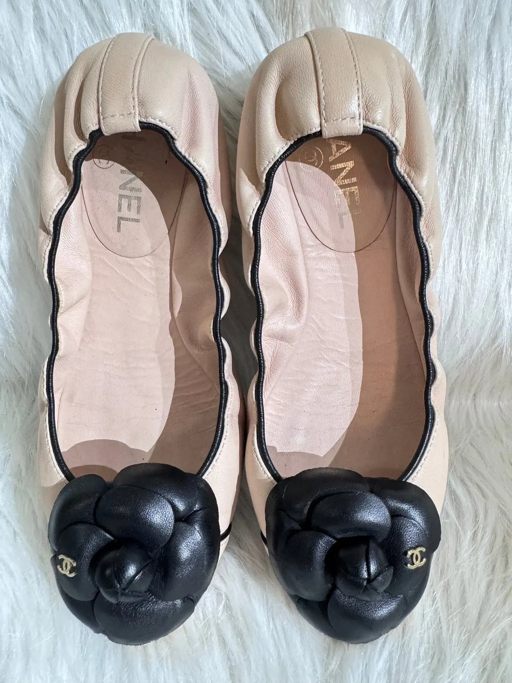 Chanel Camellia Elasticized Lambskin Ballerina Flats size 36.5C Camel Leather Good - Back View