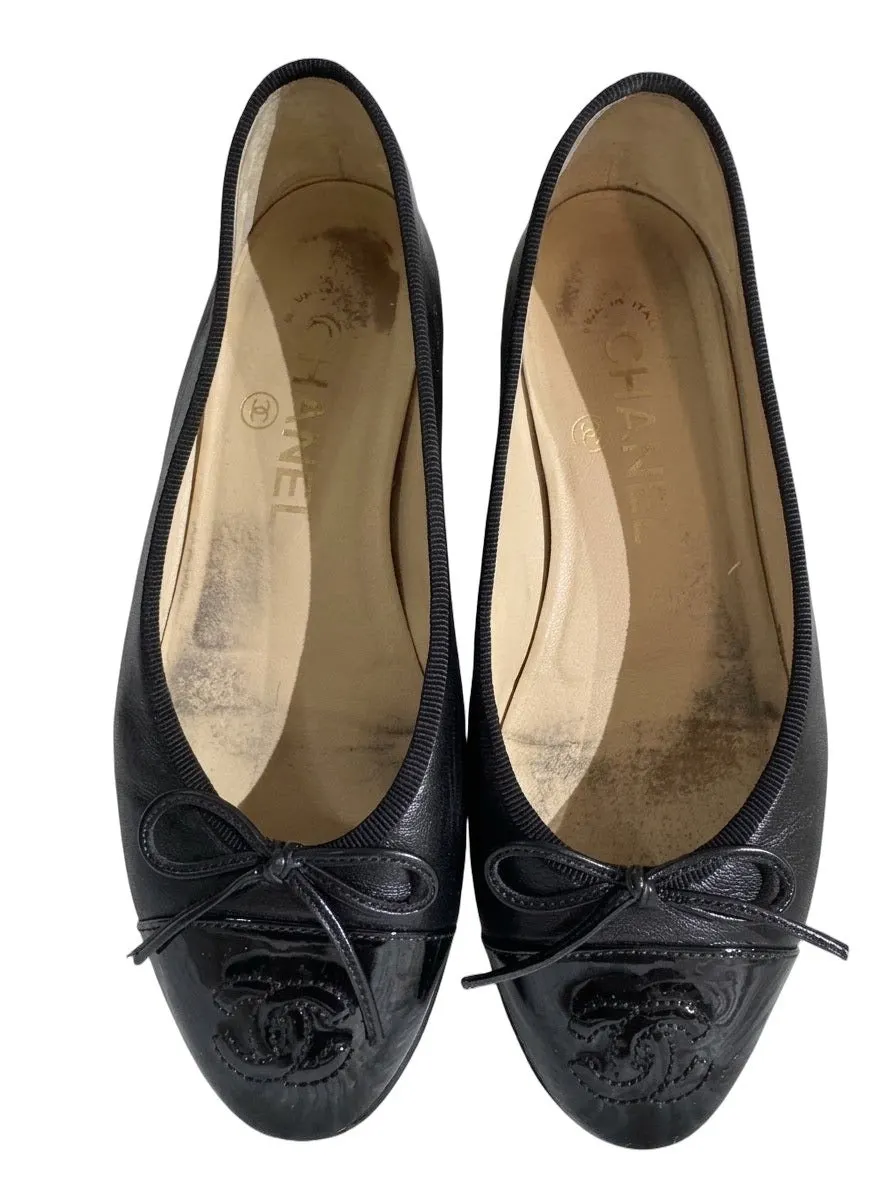 Chanel Classic Cap Toe Ballerina Flat Black size 34C Black Leather Good - Front View