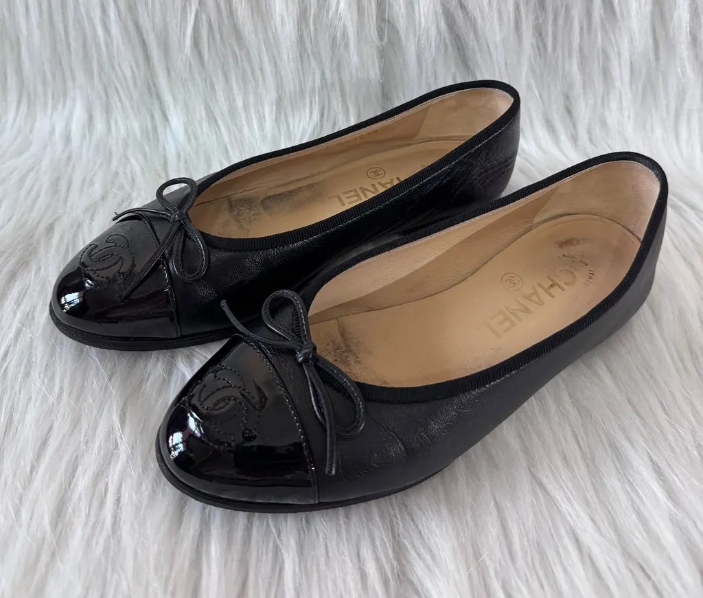 Chanel Classic Cap Toe Ballerina Flat Black size 34C Black Leather Good - Back View