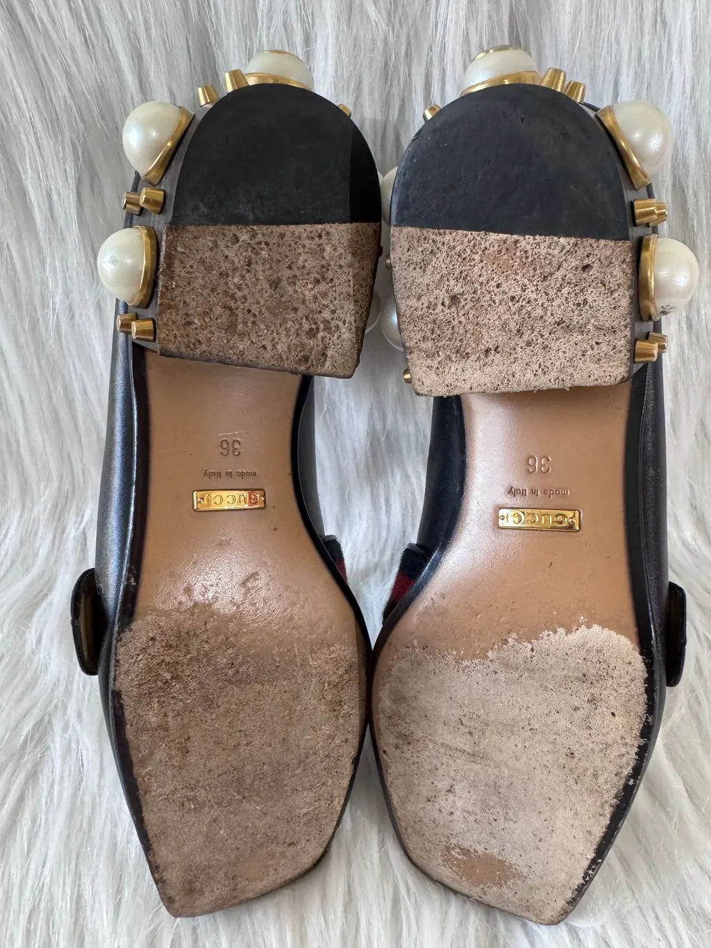 Gucci Peyton GG Pearl Loafers size 36 Navy Leather Good - Box View
