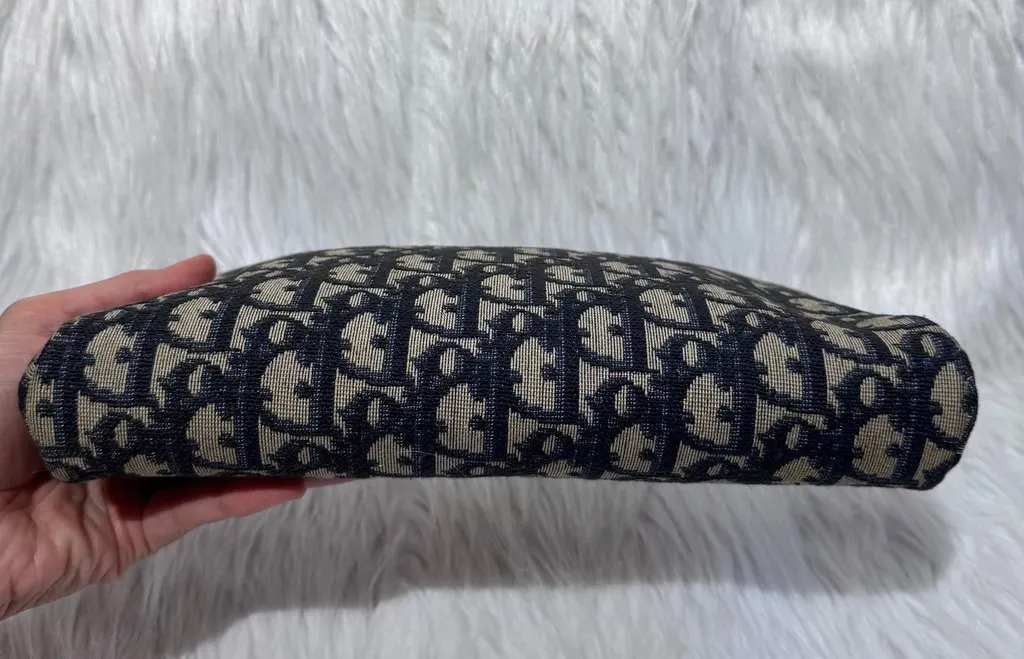 Dior Christian Dior Trotter Oblique Clutch Navy Canvas Good - Model View