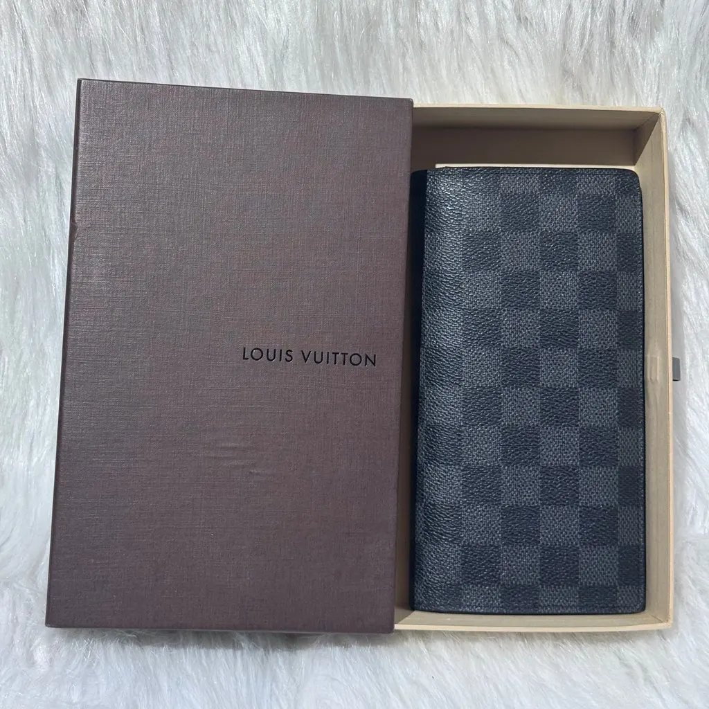 Louis Vuitton Brazza Damier Graphite Long Wallet Grey Canvas Good - Back View