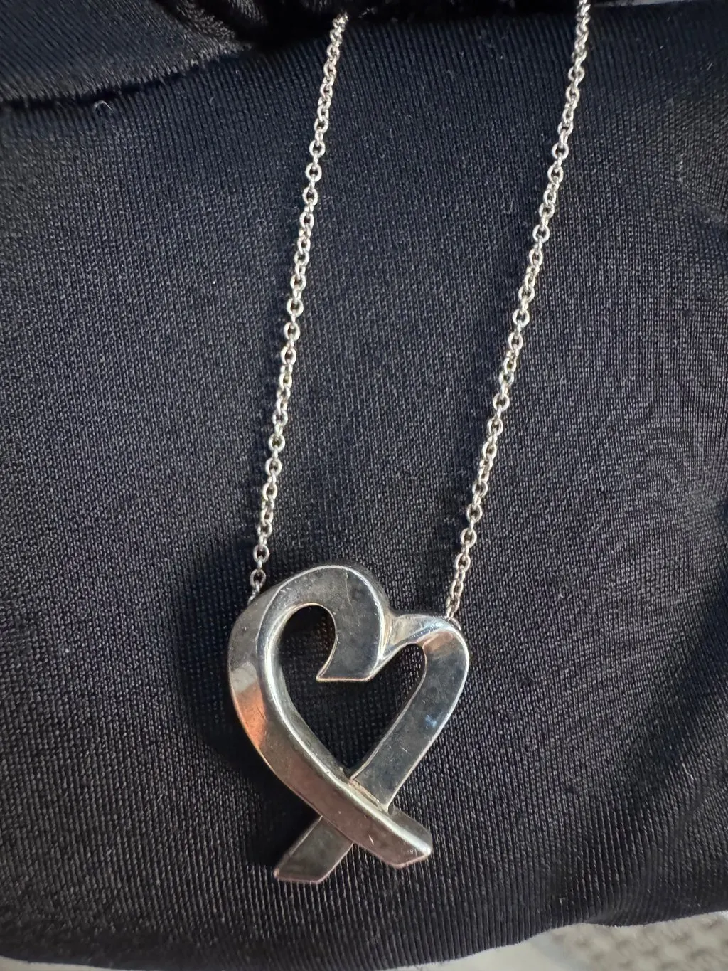 Tiffany & Co Loving Heart Necklace Paloma Picasso Silver Silver Lace Good - Model View