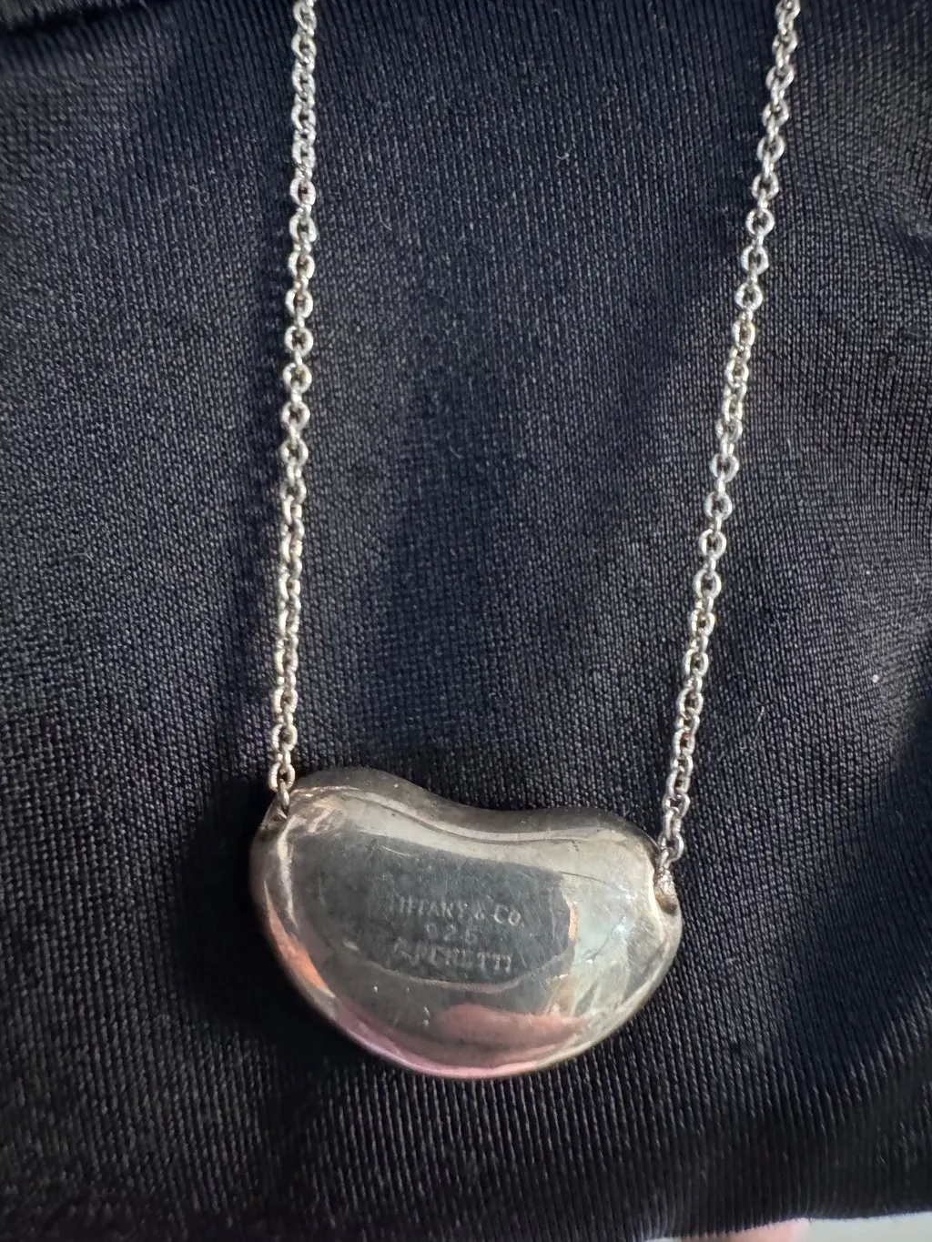 Tiffany & Co Bean Necklace Elsa Peretti Silver Silver Lace Good - Model View